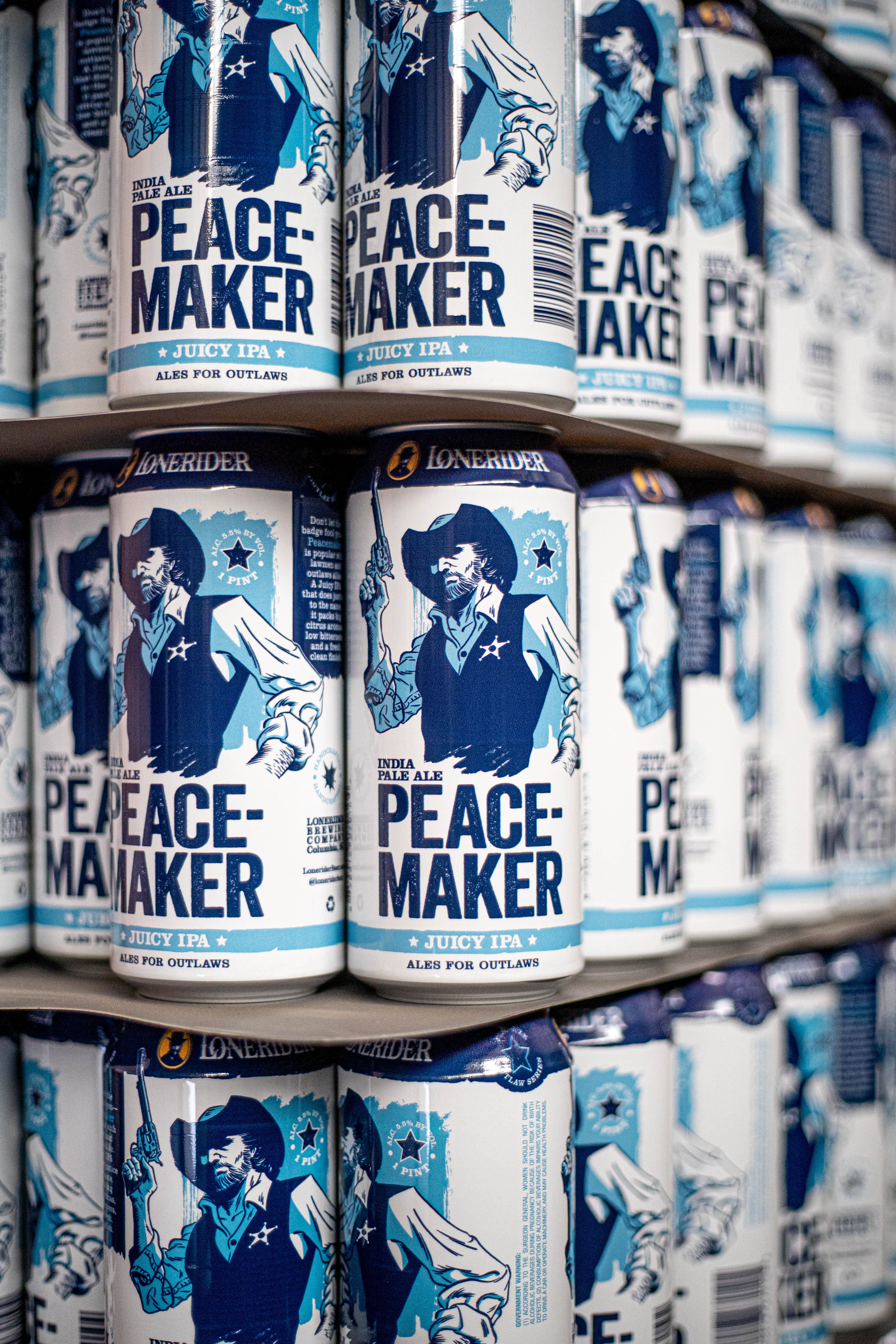 Lonerider craft beer can printed by Craft Brew Inc.